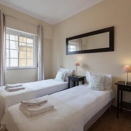 Flh Lapa Terrace With View Lisbona